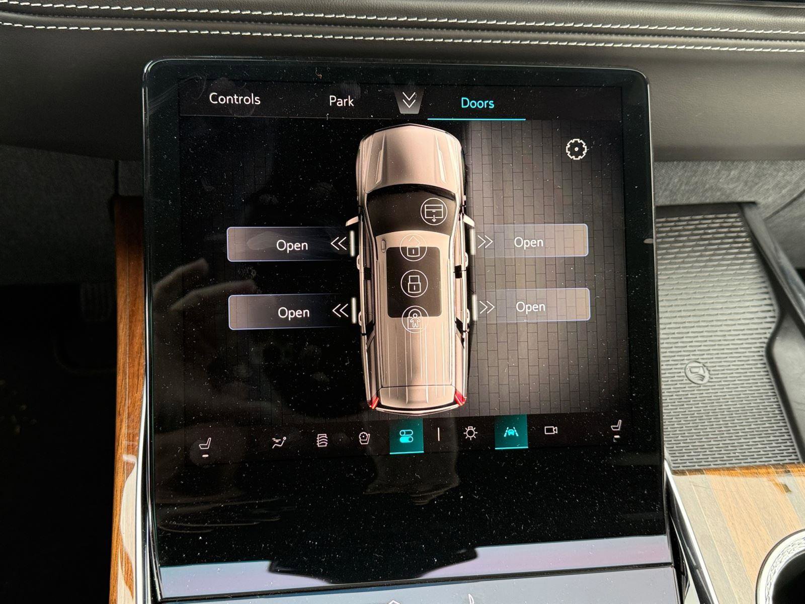 New 2026 Cadillac Escalade Platinum Luxury image 26