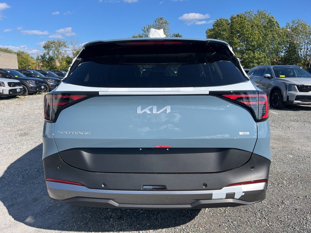 New 2026 Kia Sportage S image 3