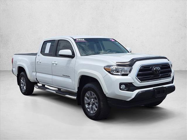 Used 2018 Toyota Tacoma SR5 RWD image 3