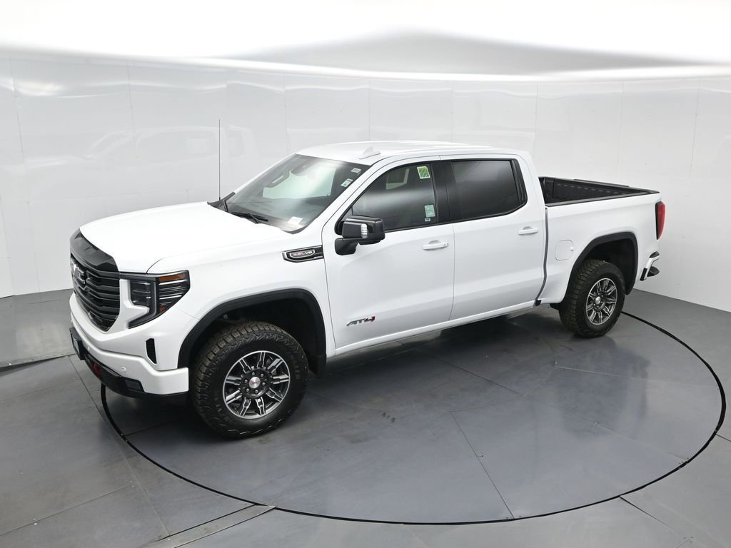 Used 2025 GMC Sierra 1500 AT4 image 57