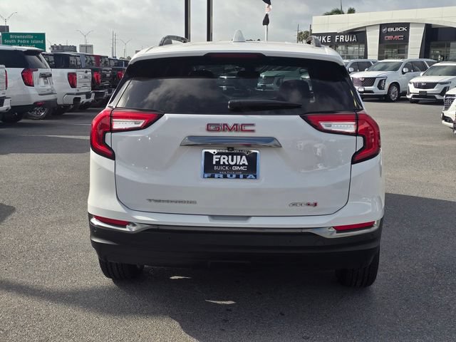 Used 2022 GMC Terrain AT4 w/ Tech Package AWD/4WD image 6