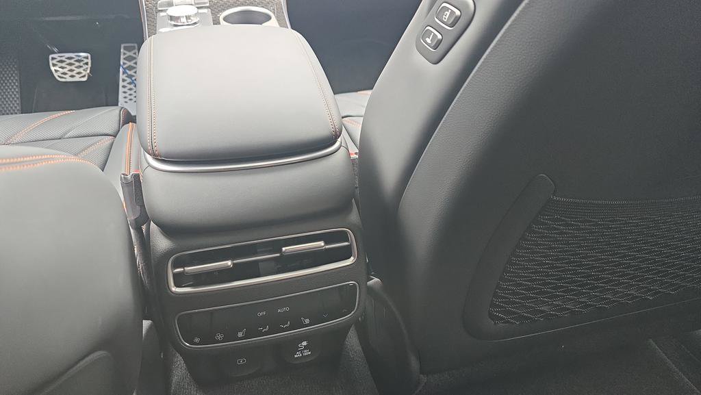 New 2026 Genesis GV70 3.5T Sport Prestige AWD/4WD image 11
