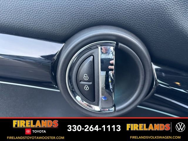 Used 2023 MINI Cooper S w/ Signature Upholstery Package image 10