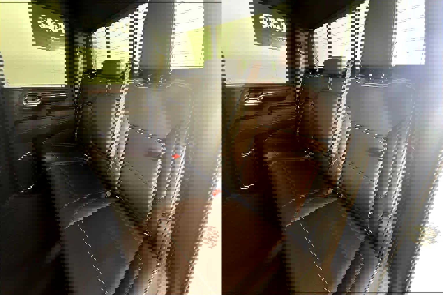 Used 2025 GMC Sierra 2500 Denali w/ Denali Reserve Package image 19