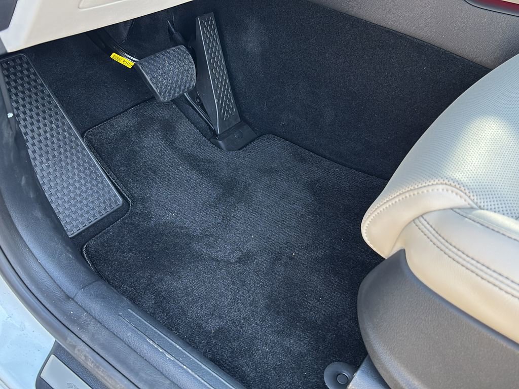 Used 2026 Genesis GV70 2.5T image 17