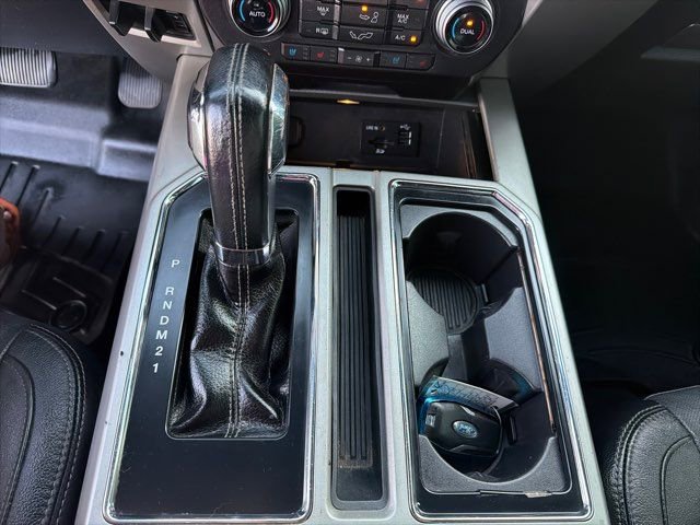 Used 2015 Ford F150 Lariat w/ Equipment Group 502A Luxury AWD/4WD image 29