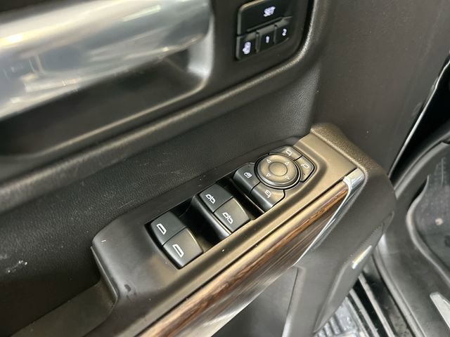 Used 2020 Chevrolet Silverado 1500 High Country image 24