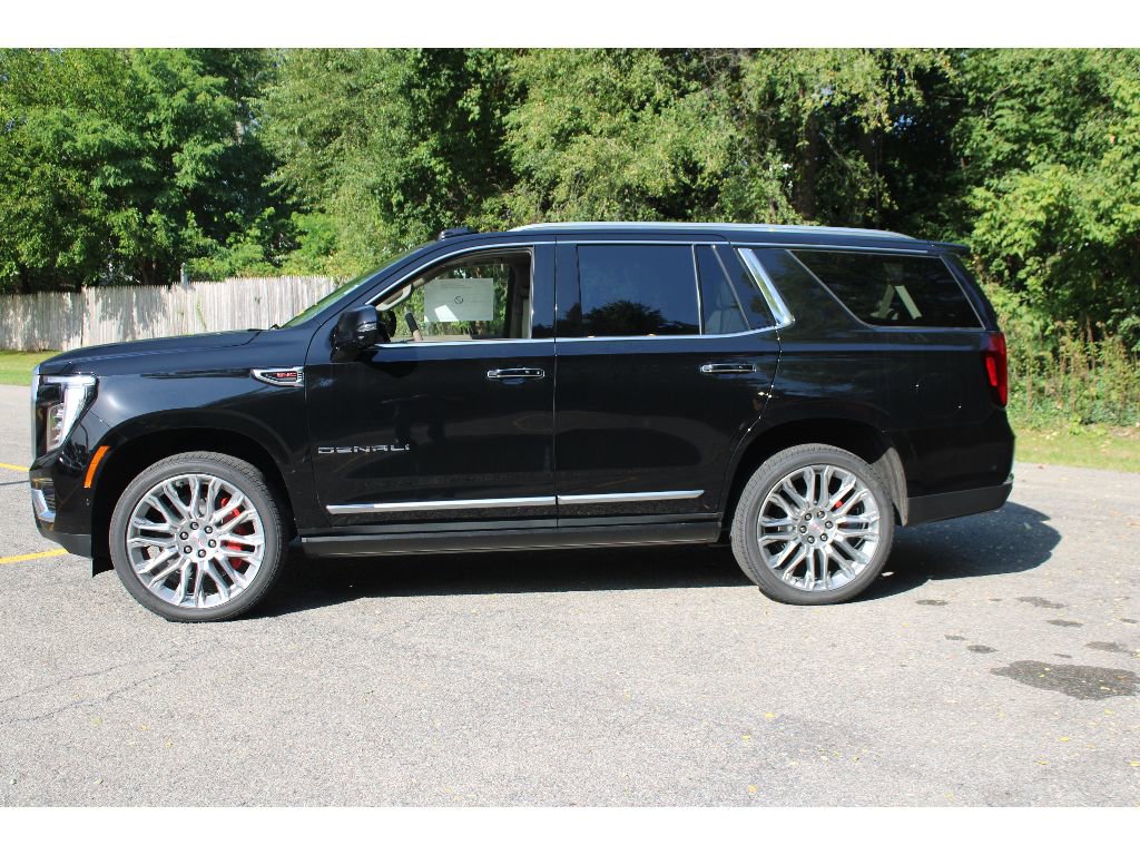 New 2026 GMC Yukon Denali w/ Denali Reserve Package image 6