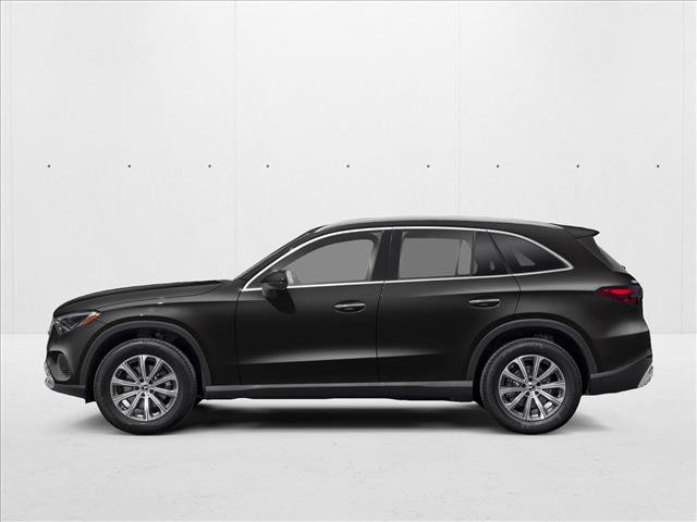 New 2026 Mercedes-Benz GLC 300 image 3