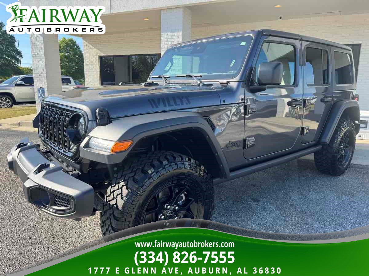 Used 2025 Jeep Wrangler Willys AWD/4WD image 2