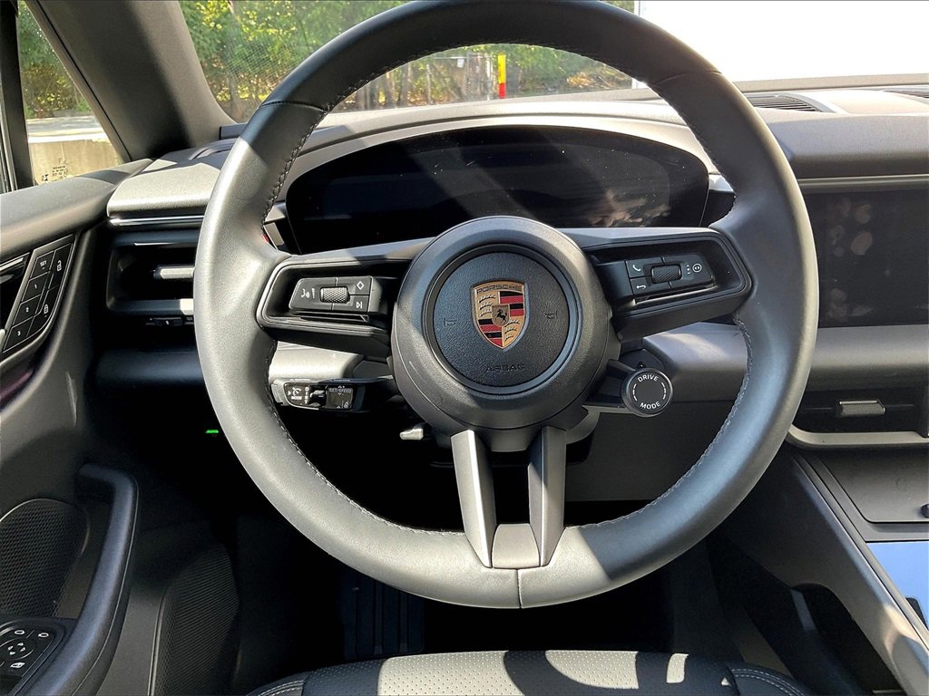 Certified 2024 Porsche Macan 4 Electric image 11