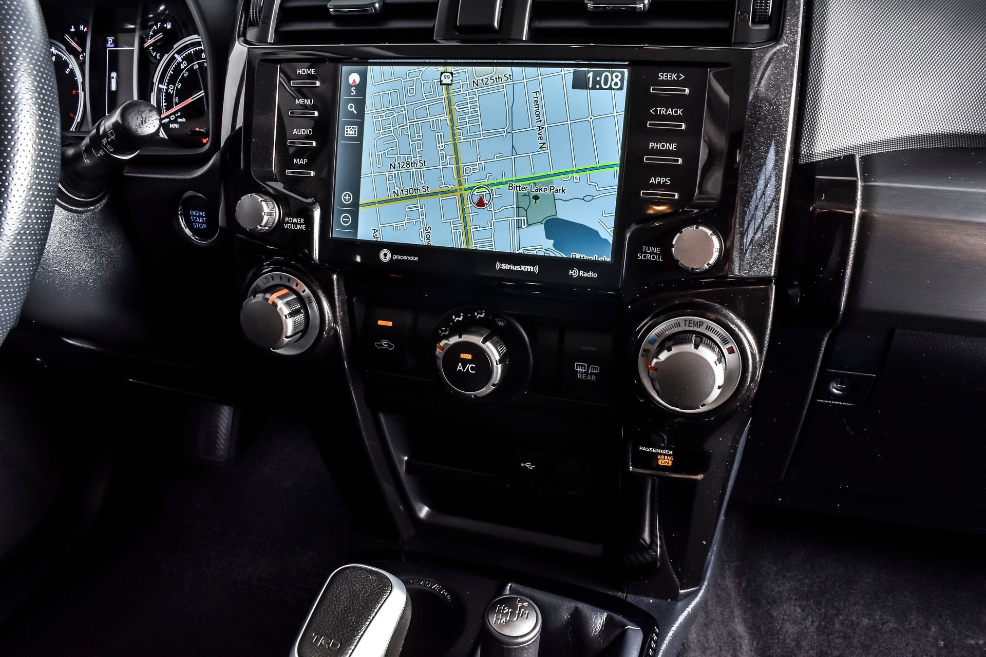 Used 2024 Toyota 4Runner TRD Off-Road Premium w/ Off Road Premium Plus Package AWD/4WD image 27
