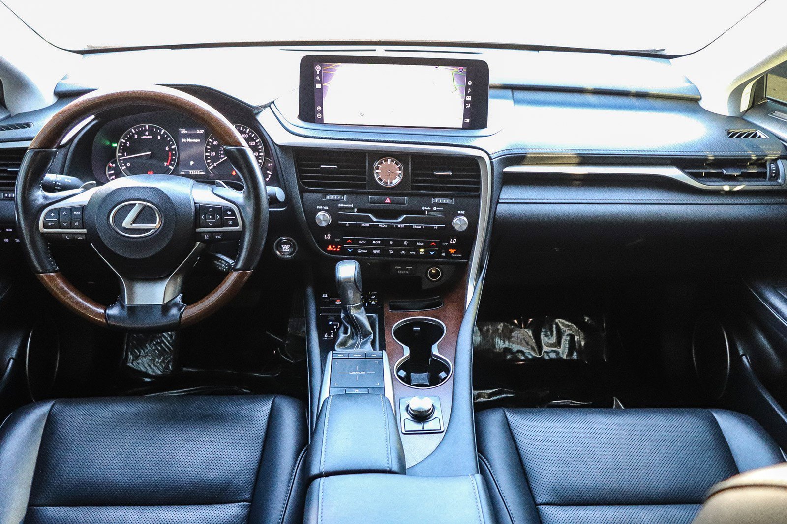 Used 2020 Lexus RX 350L FWD w/ Premium Package image 13