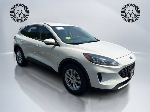 Certified 2020 Ford Escape SE AWD/4WD image 3