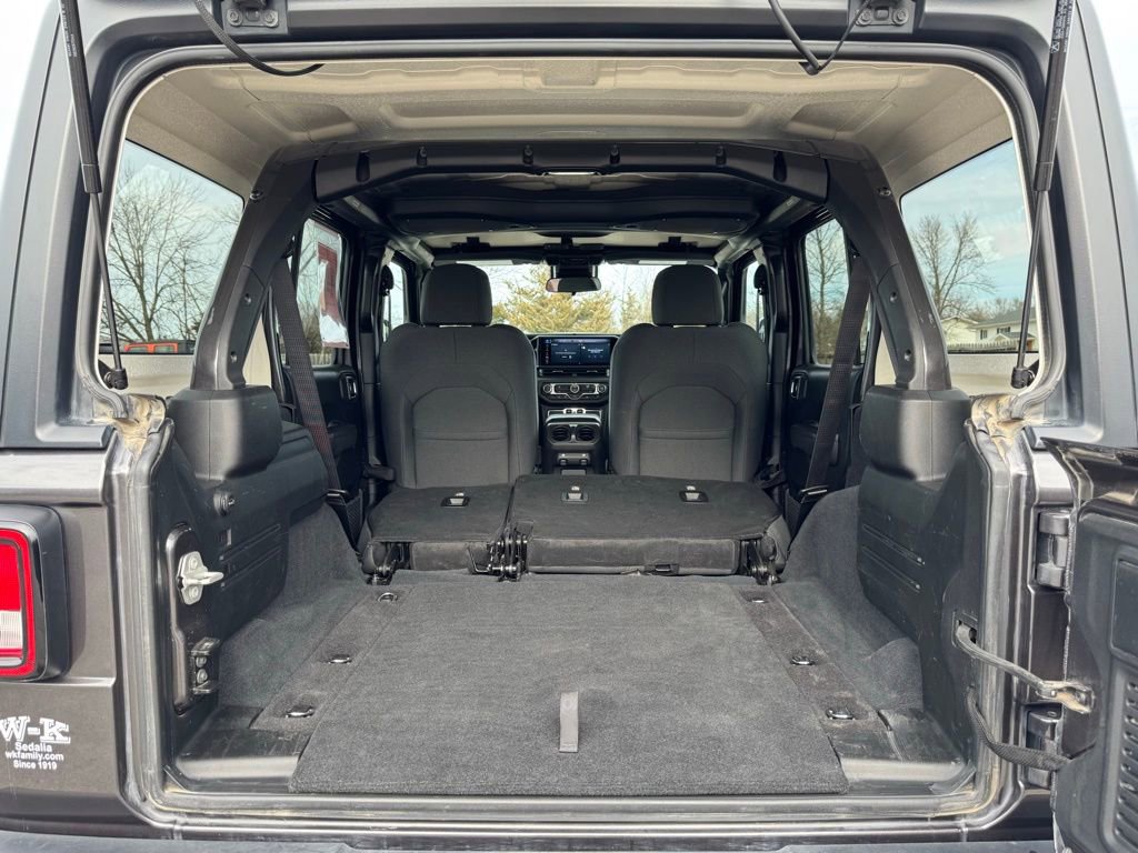 Certified 2024 Jeep Wrangler Sport S image 30