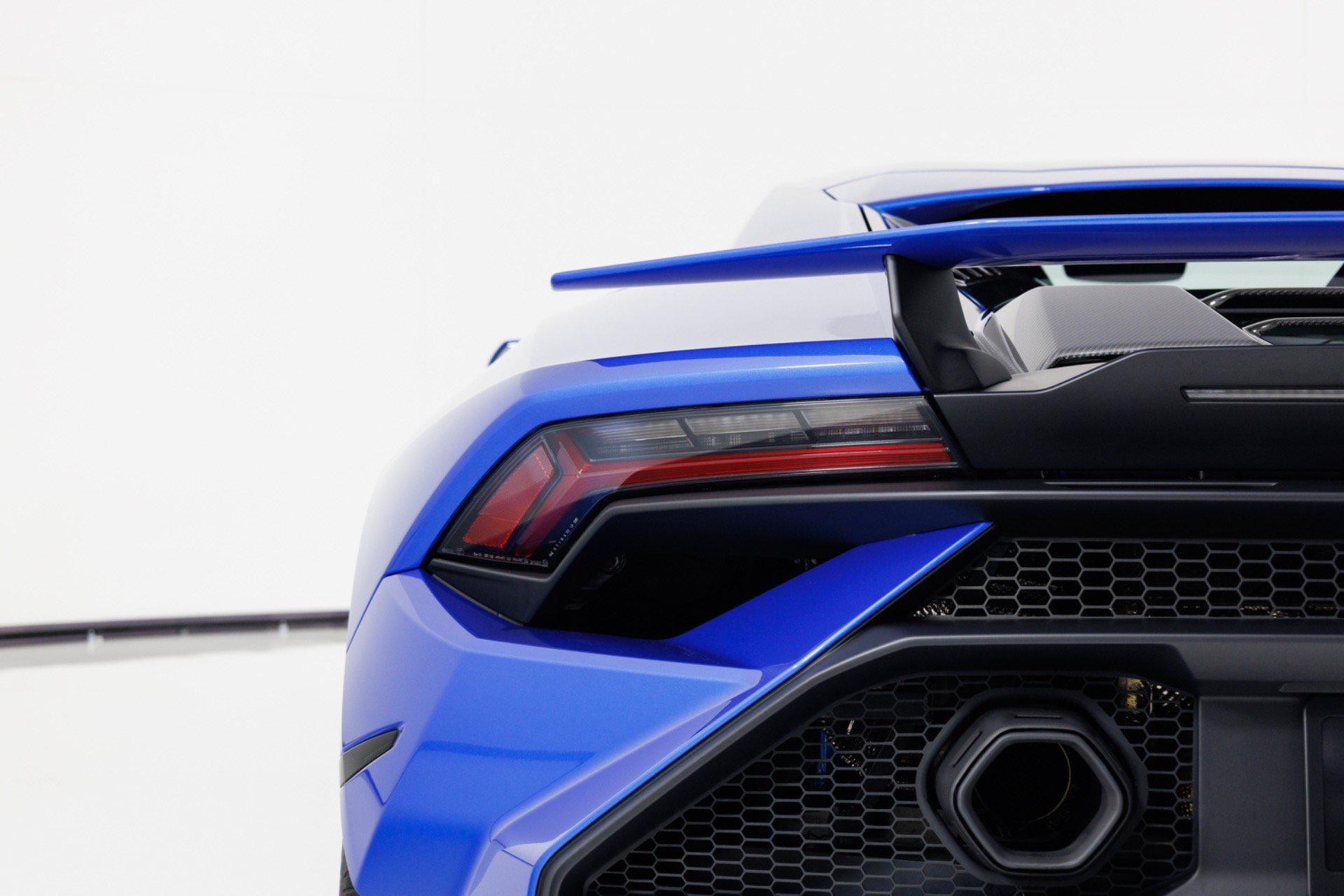 Used 2023 Lamborghini Huracan Tecnica RWD image 79
