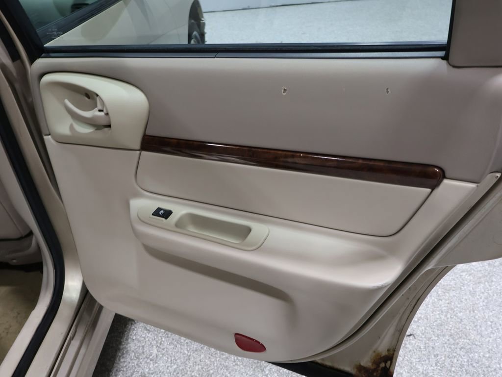 Used 2005 Chevrolet Impala LS w/ Preferred Equipment Group image 22