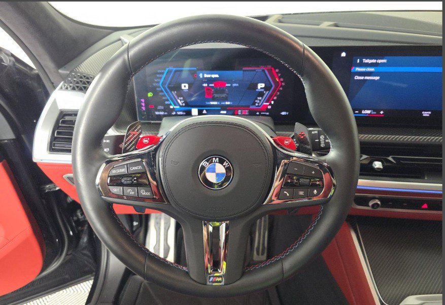 Used 2023 BMW XM AWD/4WD image 3