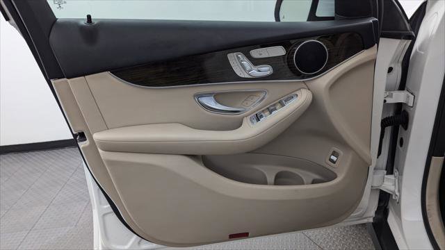 Used 2018 Mercedes-Benz GLC 300 image 13