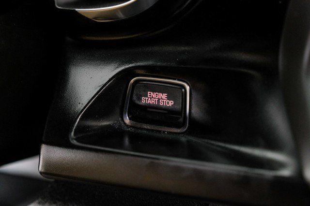 Used 2021 Chevrolet Camaro LT w/ Technology Package RWD image 16