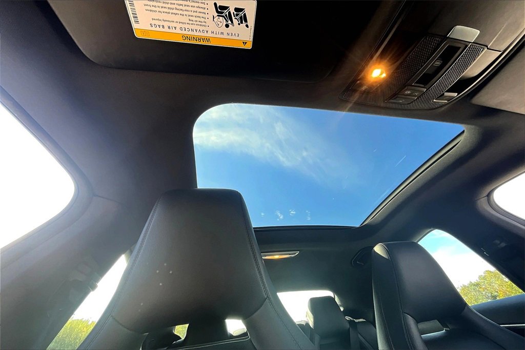 Used 2018 Mercedes-Benz CLA 250 image 19