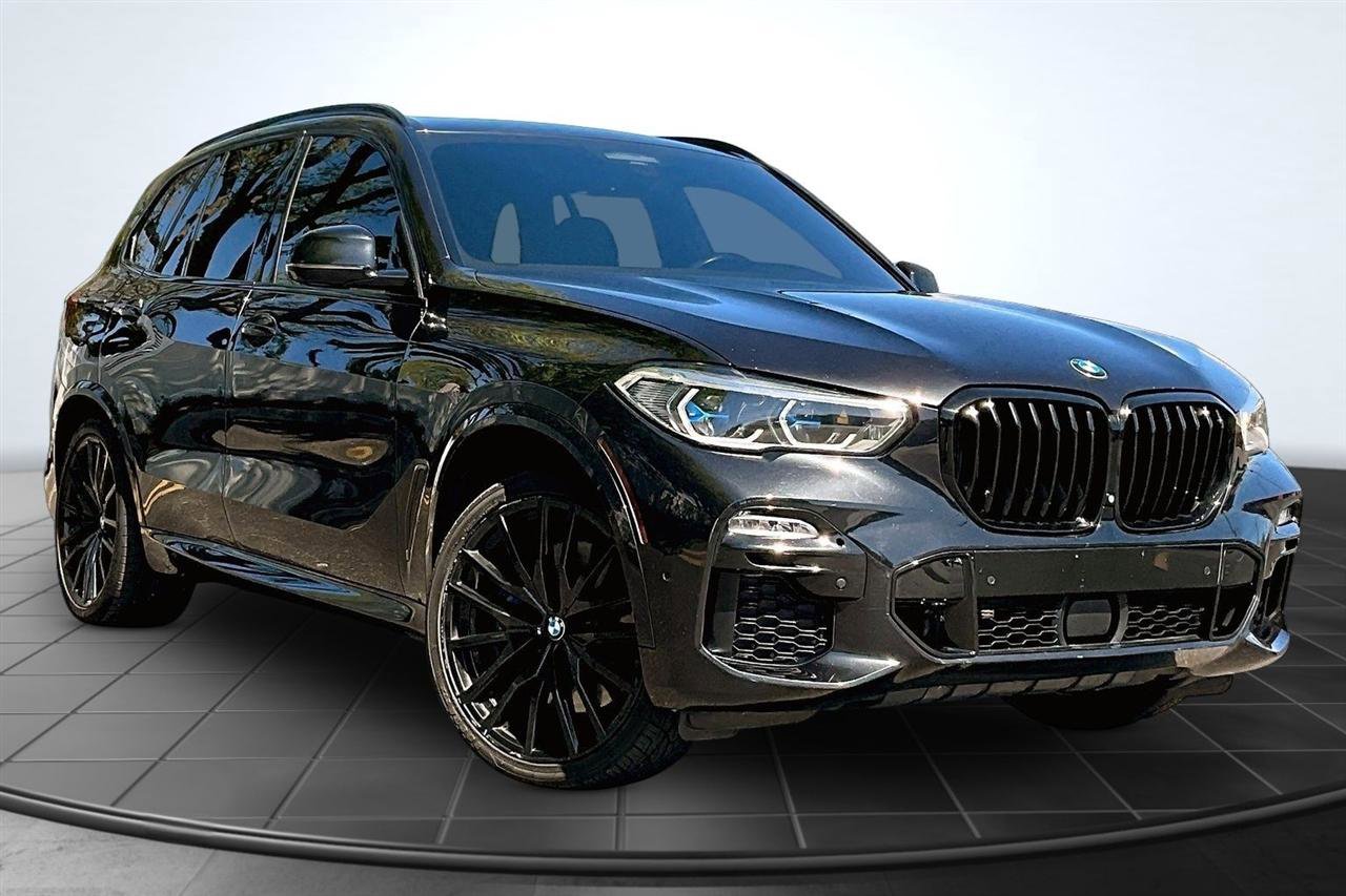Used 2020 BMW X5 M50i w/ Executive Package AWD/4WD image 3