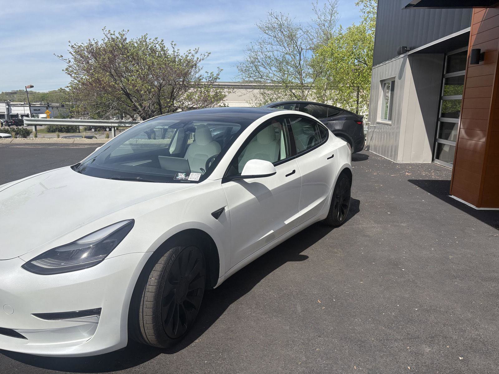 Used 2023 Tesla Model 3 Performance image 4