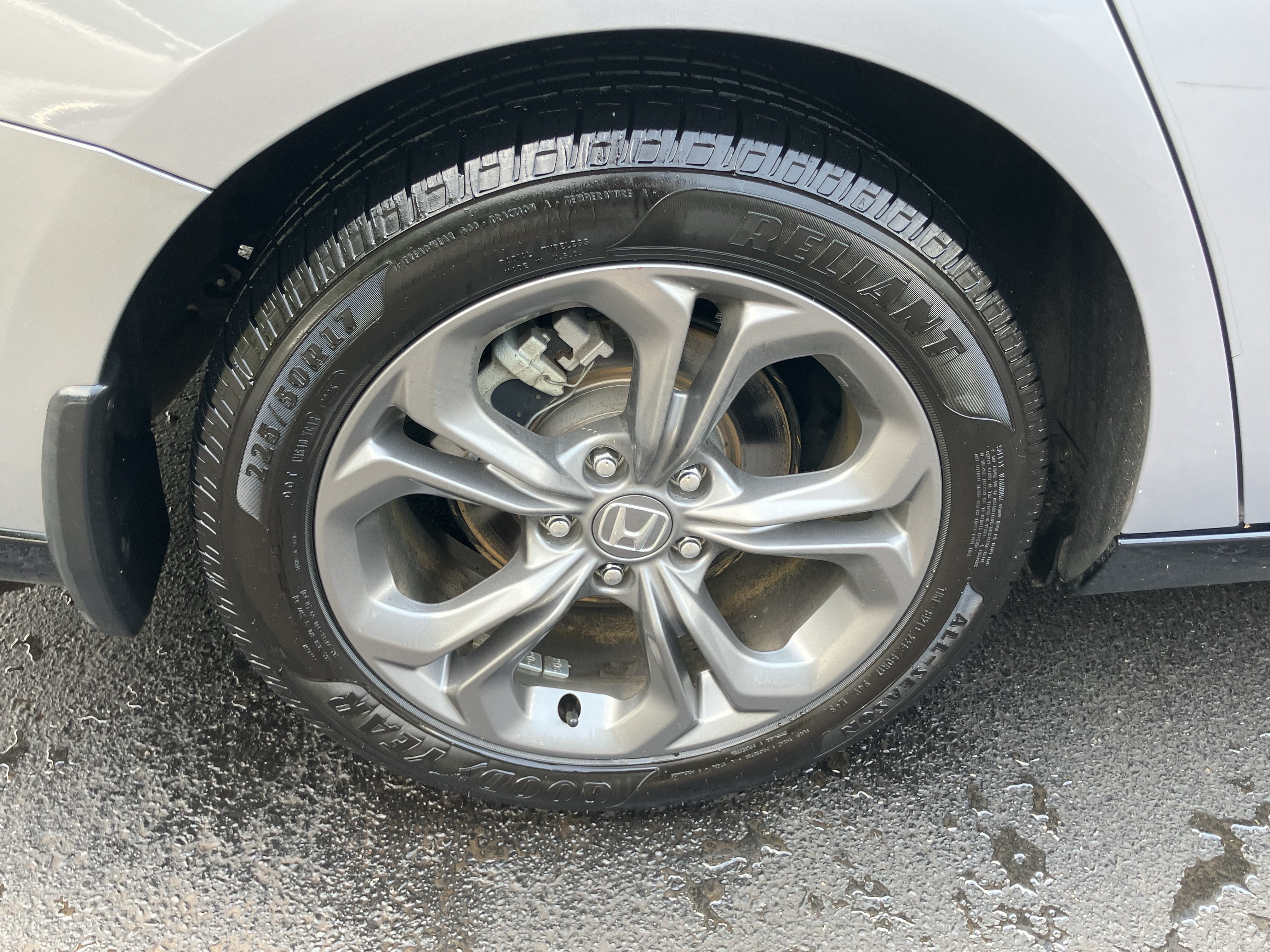 Used 2023 Honda Accord EX-L image 13