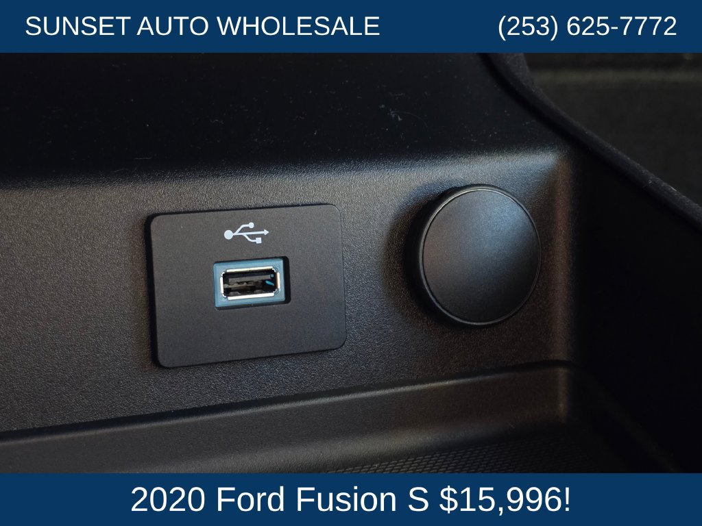 Used 2020 Ford Fusion S FWD image 31