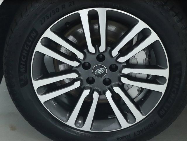 Used 2024 Land Rover Range Rover SE AWD/4WD image 36