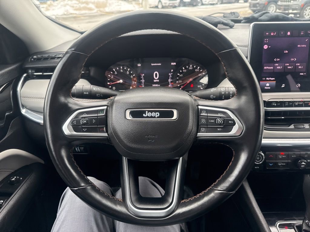 Used 2022 Jeep Compass Limited image 26