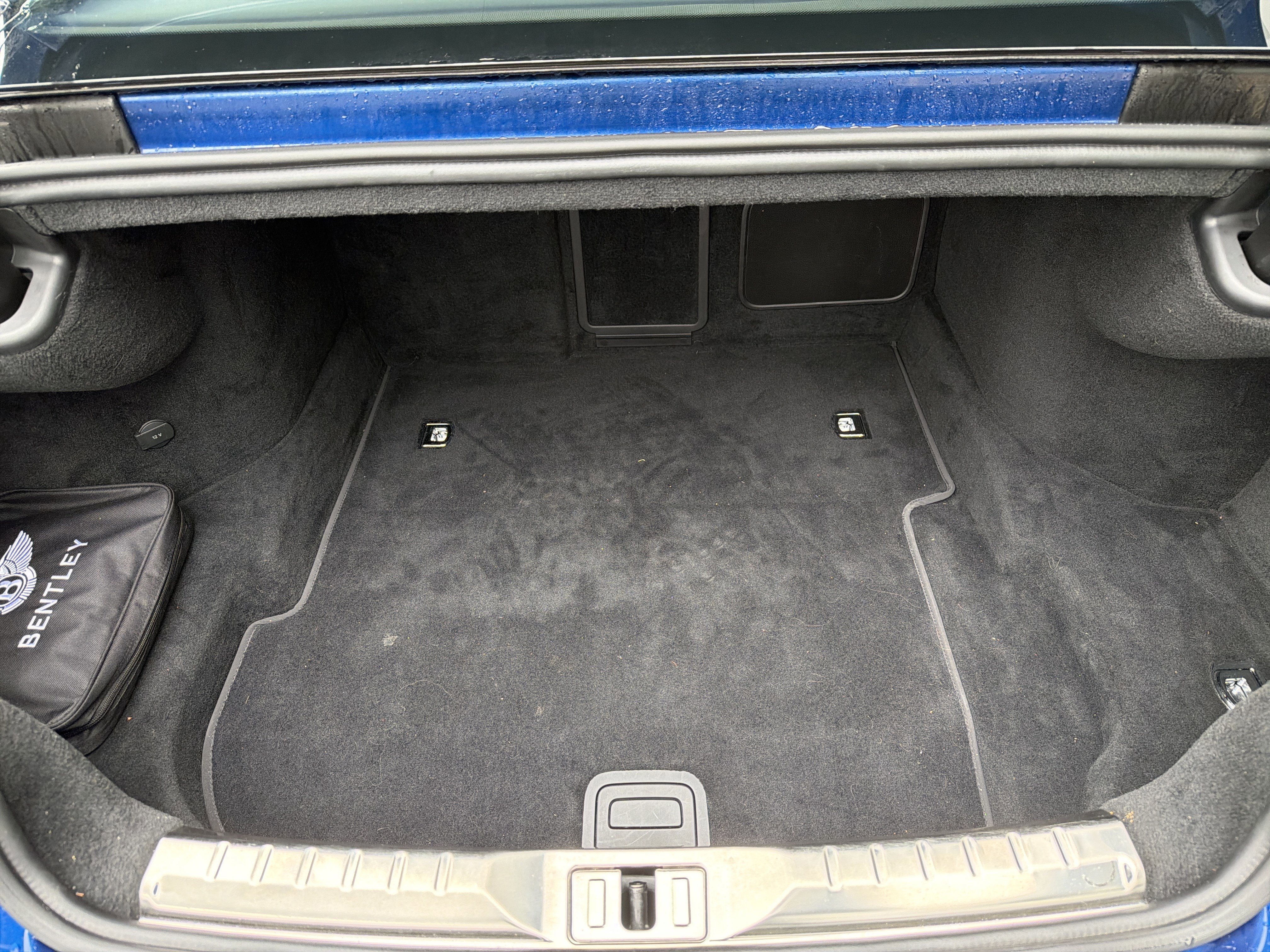 Used 2022 Bentley Continental GT image 28