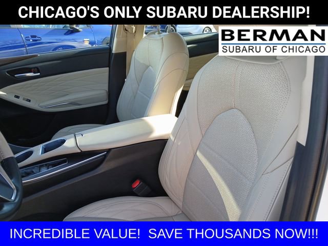 Used 2019 Toyota Avalon XLE image 24