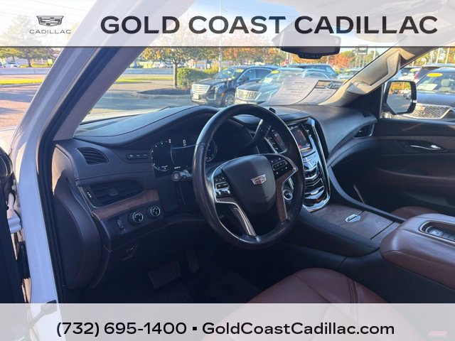 Used 2016 Cadillac Escalade Premium AWD/4WD image 19