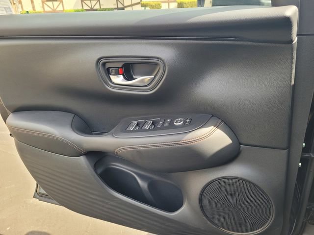Used 2025 Honda HR-V Sport image 12
