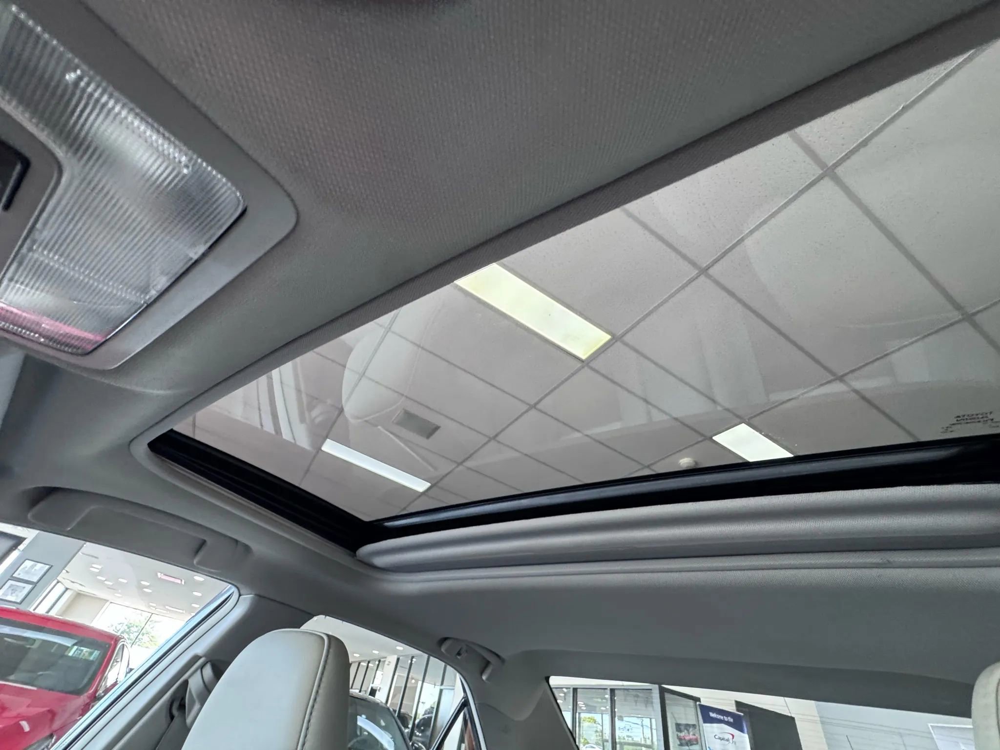 Used 2014 Toyota Camry XLE image 30