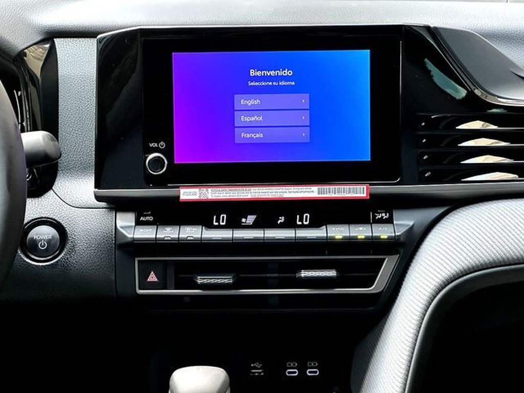New 2026 Toyota Camry SE w/ Convenience Package FWD image 23