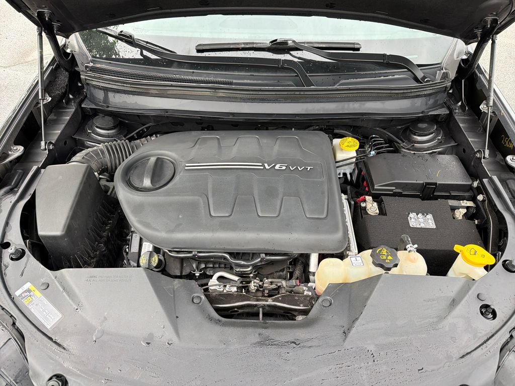 Used 2022 Jeep Cherokee Limited AWD/4WD image 40