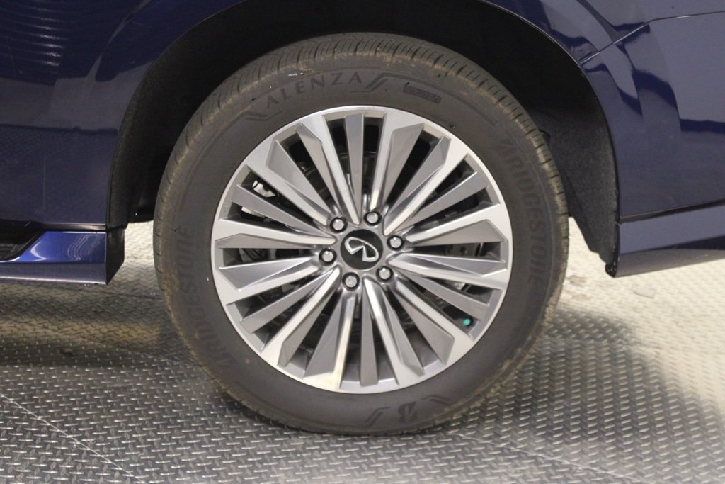 New 2025 INFINITI QX80 Luxe AWD/4WD image 14