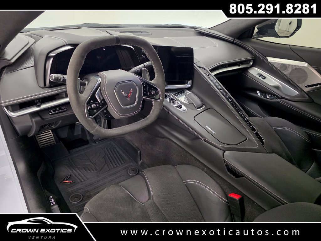 Used 2024 Chevrolet Corvette Stingray Premium Conv w/ Z51 Performance Package RWD image 26
