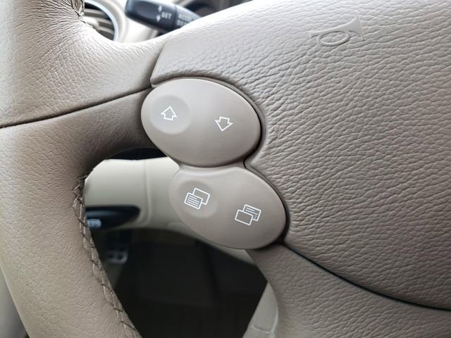 Used 2007 Mercedes-Benz SL 550 image 14