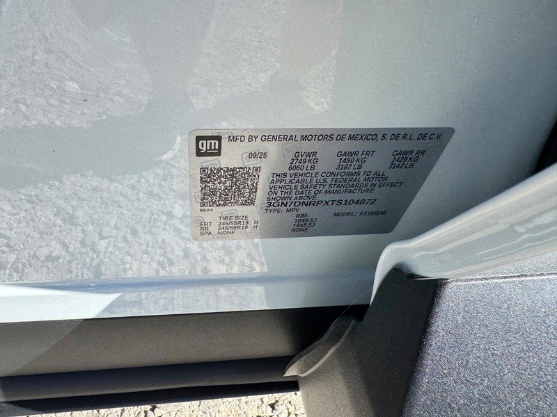 New 2026 Chevrolet Equinox EV LT FWD image 17