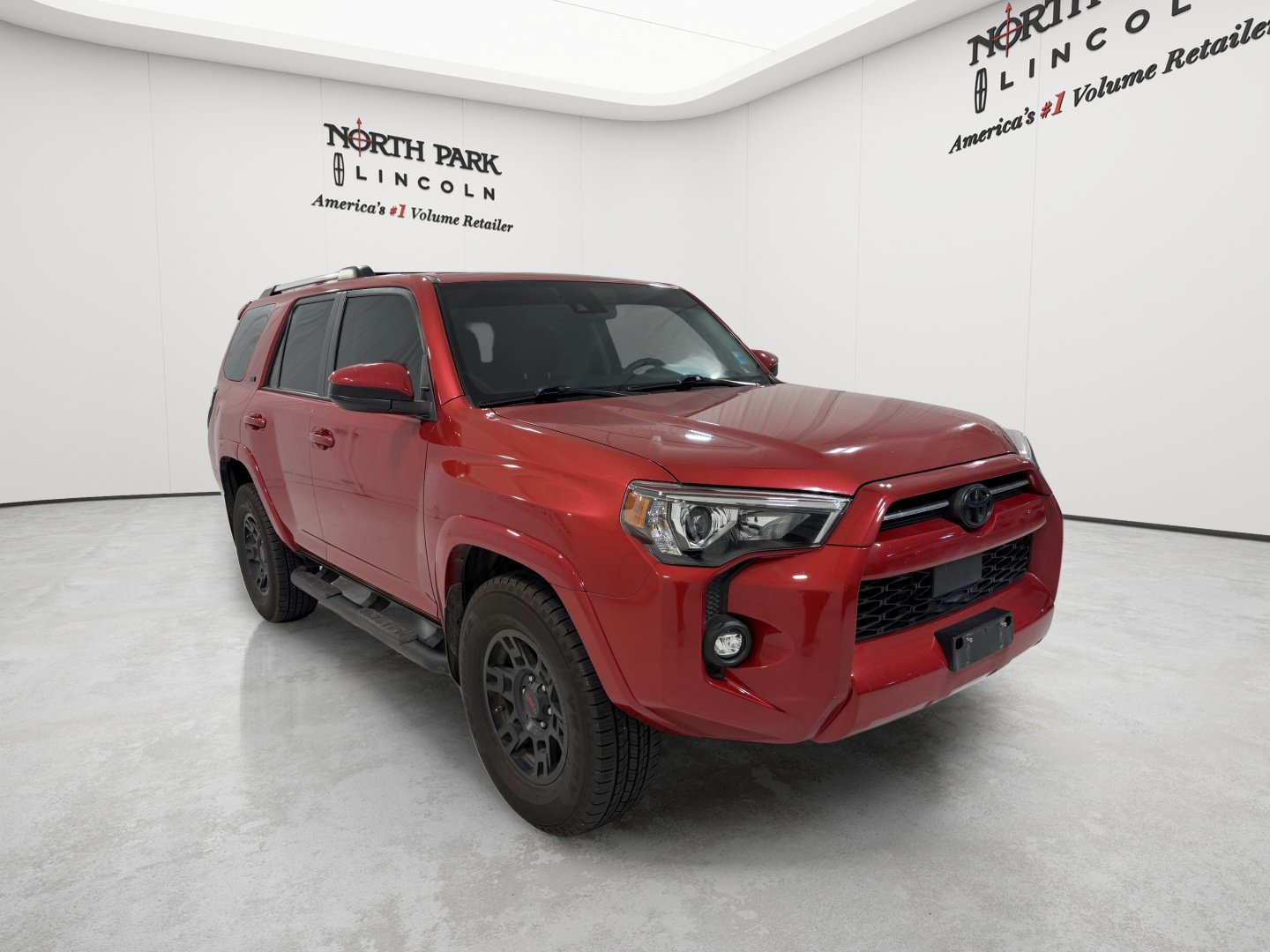 Used 2021 Toyota 4Runner SR5 RWD image 7