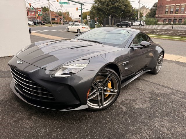 New 2026 Aston Martin V8 Vantage Coupe video 1