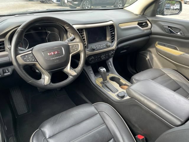 Used 2019 GMC Acadia Denali w/ Technology Package AWD/4WD image 18