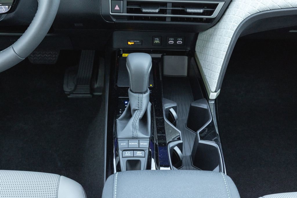 New 2026 Toyota Camry XLE AWD/4WD image 11
