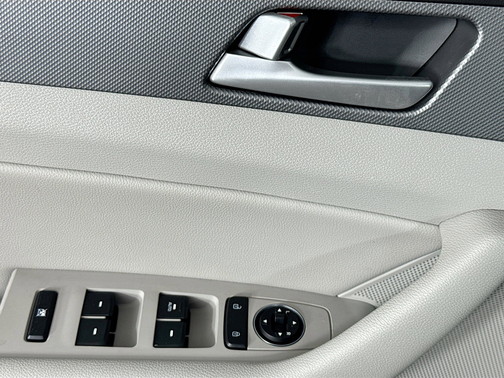 Used 2016 Hyundai Sonata SE image 23