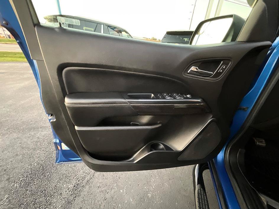Used 2019 GMC Canyon SLE w/ SLE Convenience Package AWD/4WD image 18