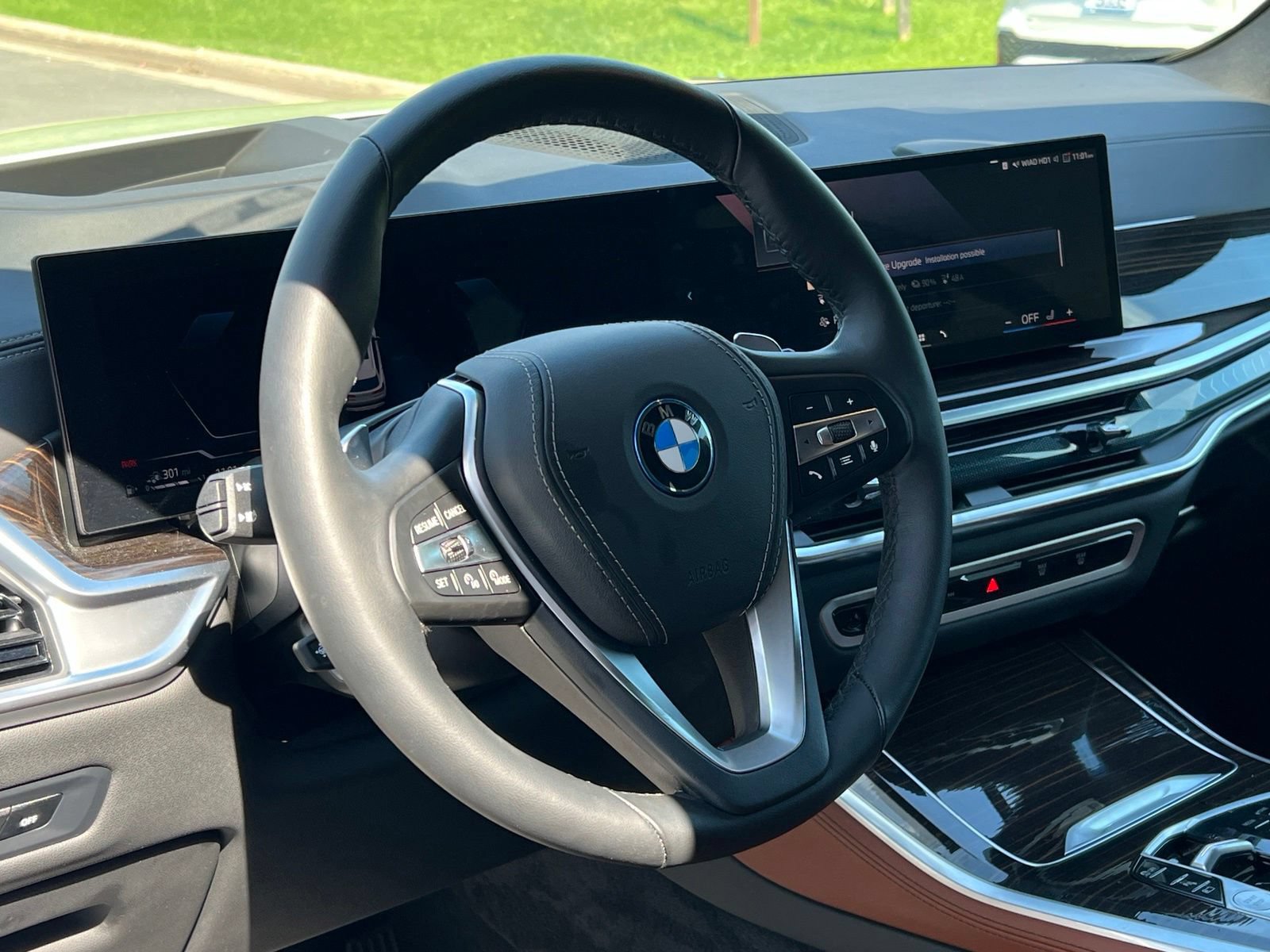 Used 2026 BMW X5 xDrive50e AWD/4WD image 14