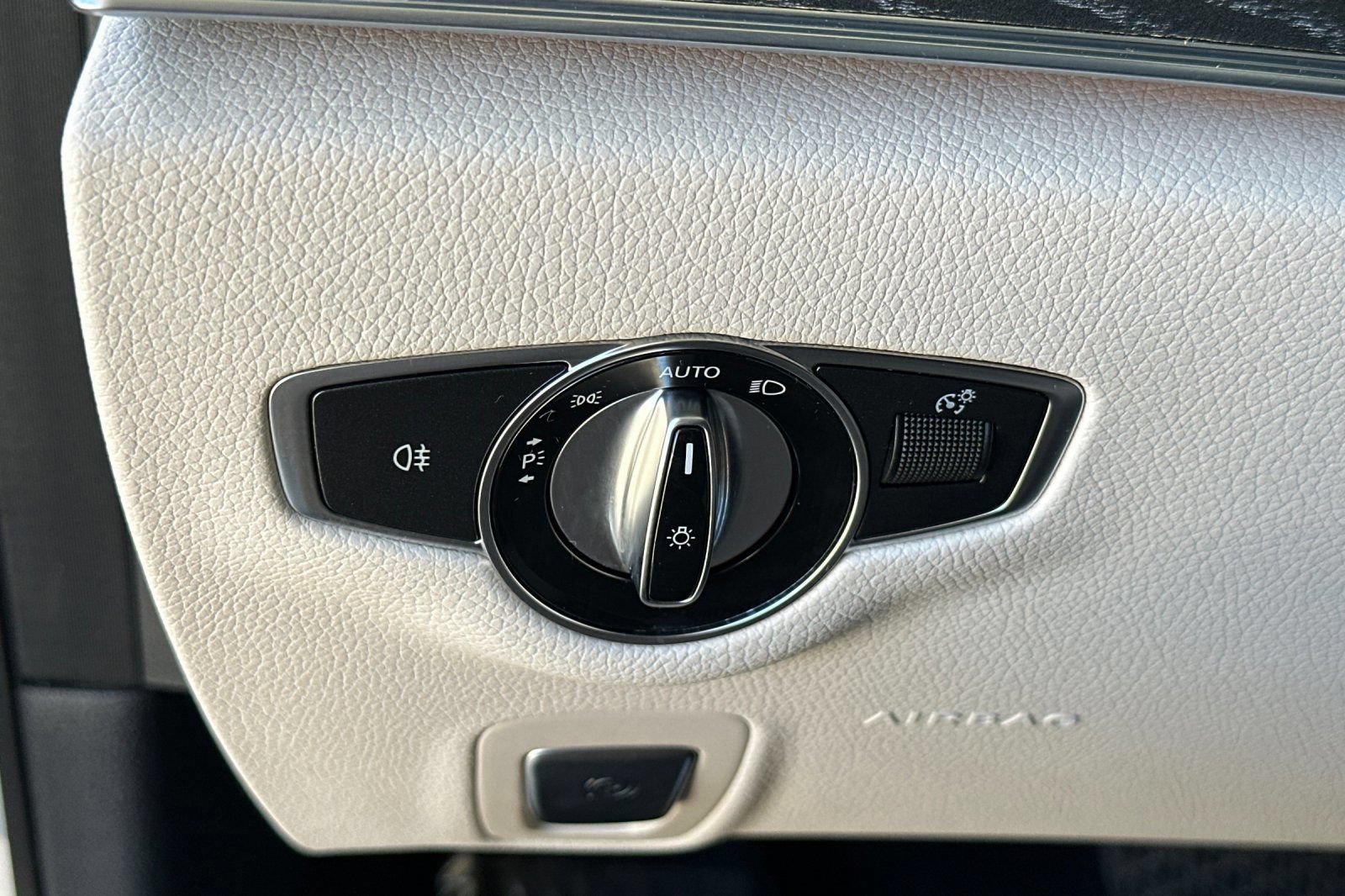Certified 2021 Mercedes-Benz E 350 Sedan image 40